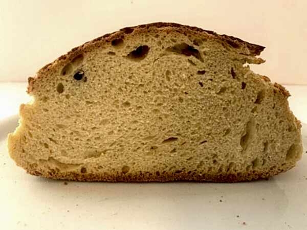 pane bio grano cappelli affettato